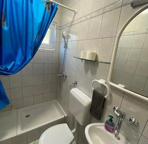 Maribel Apartamento Tribanj-Kruscica